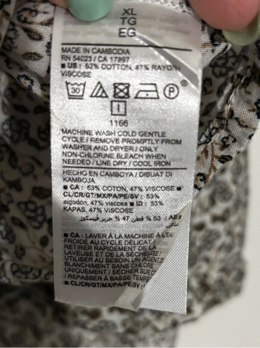 Old Navy Cream Floral Tie-Neck Peasant Blouse - Picture 2 of 2